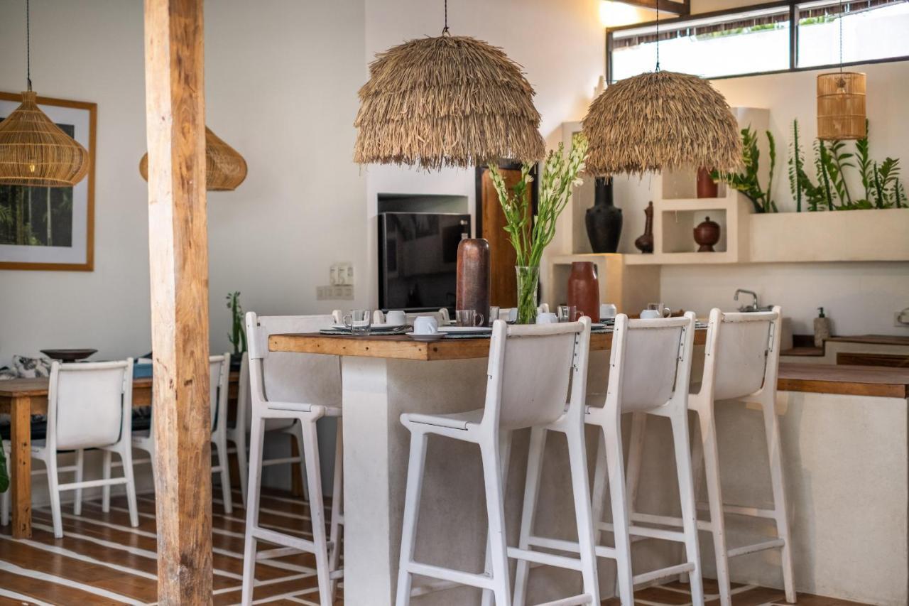 Villa Yogi Surf 3 Canggu Екстер'єр фото